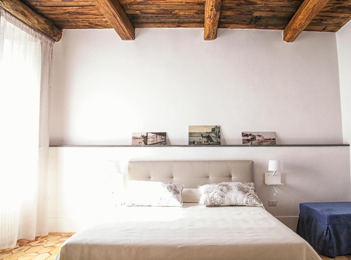 Residenza Ucci Ali Villa Crotone Eksteriør billede